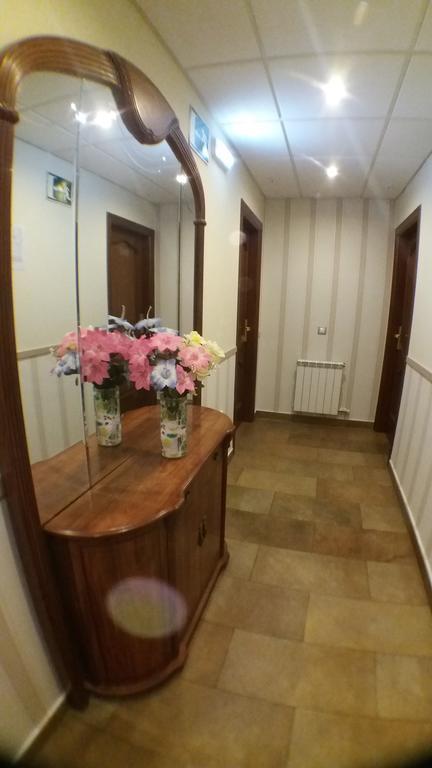 Hostal Venecia II Monzón Eksteriør billede